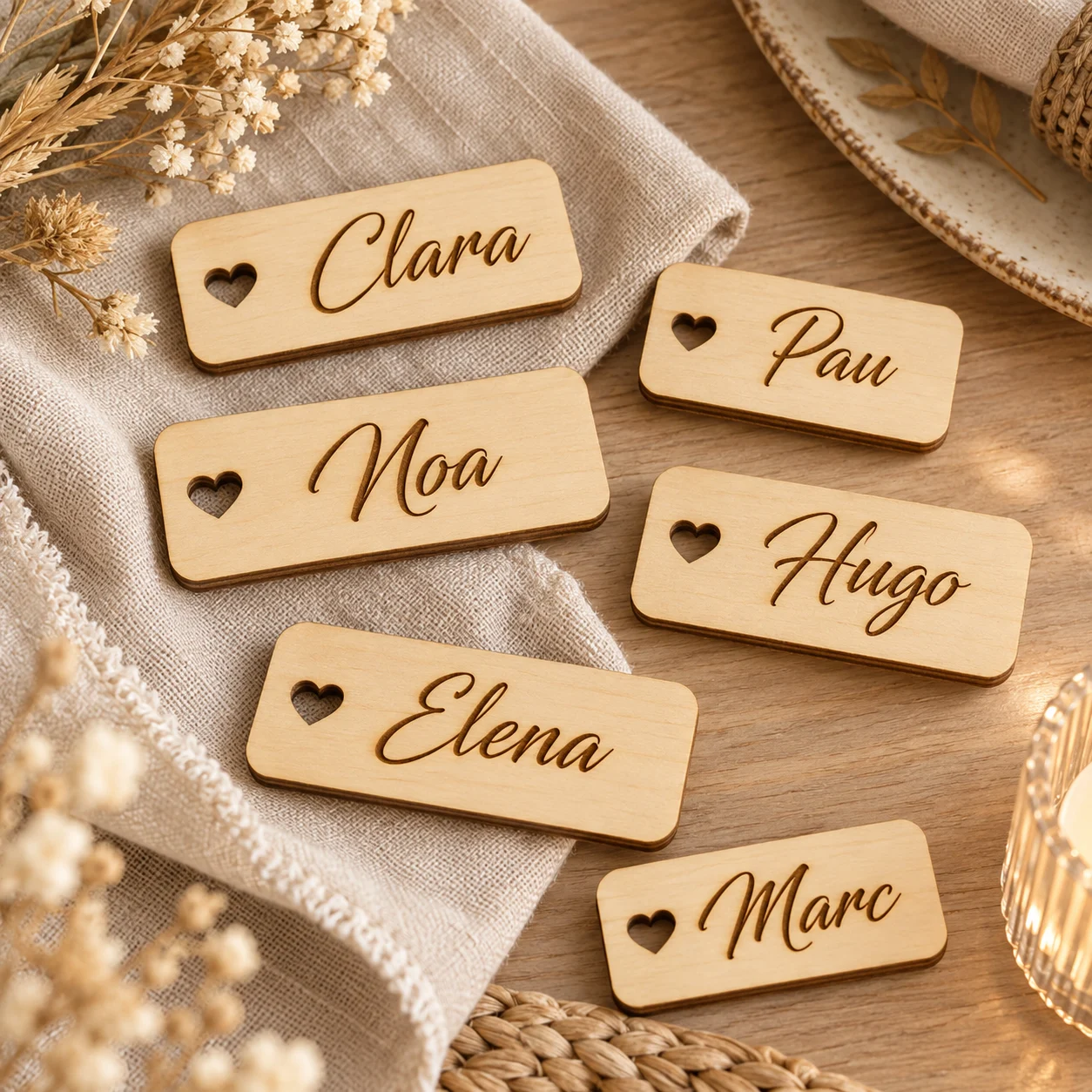 Marcasitios de boda personalizados en madera hechos a mano