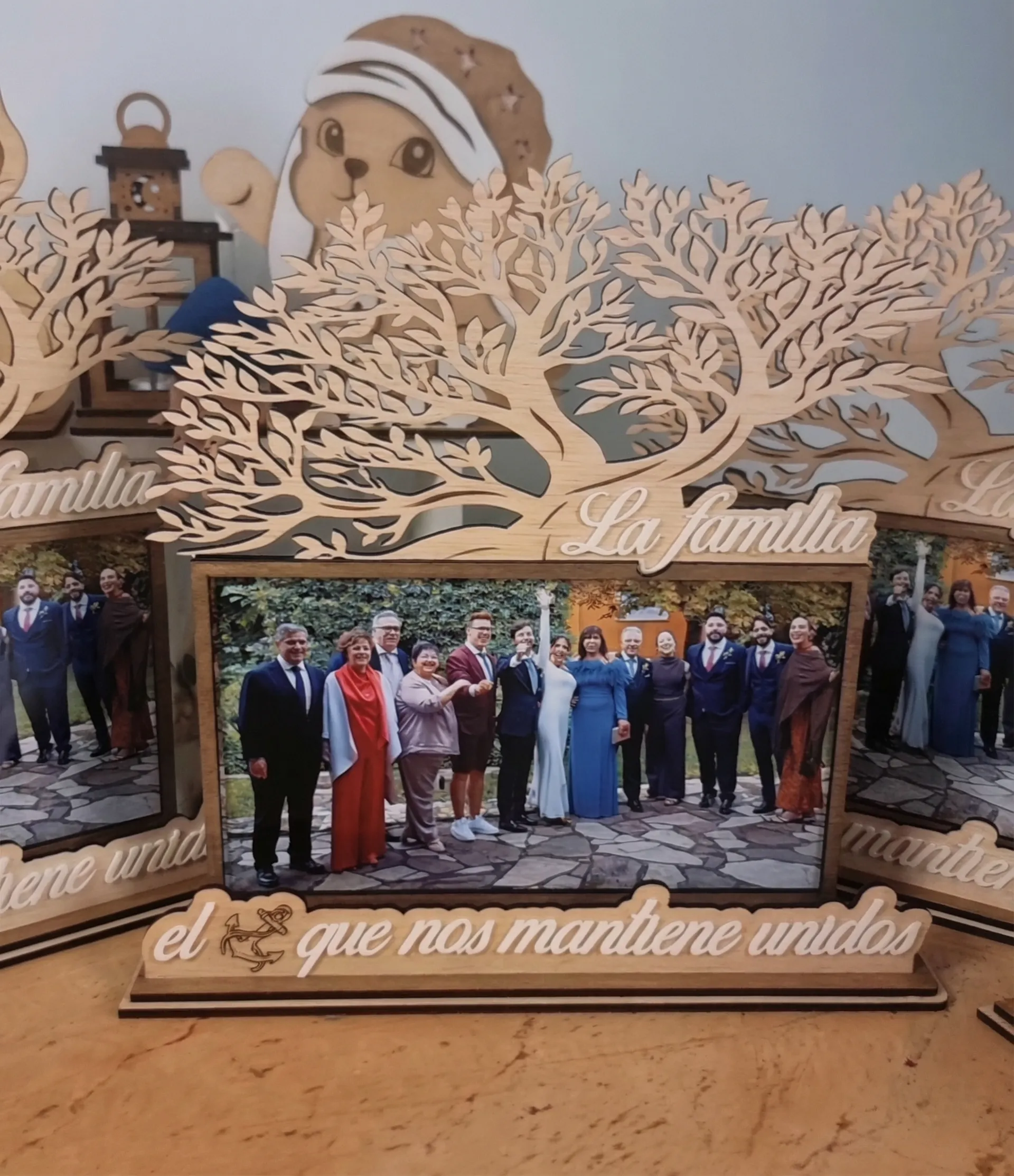 Imatge de Recuerdo arbol con foto de boda