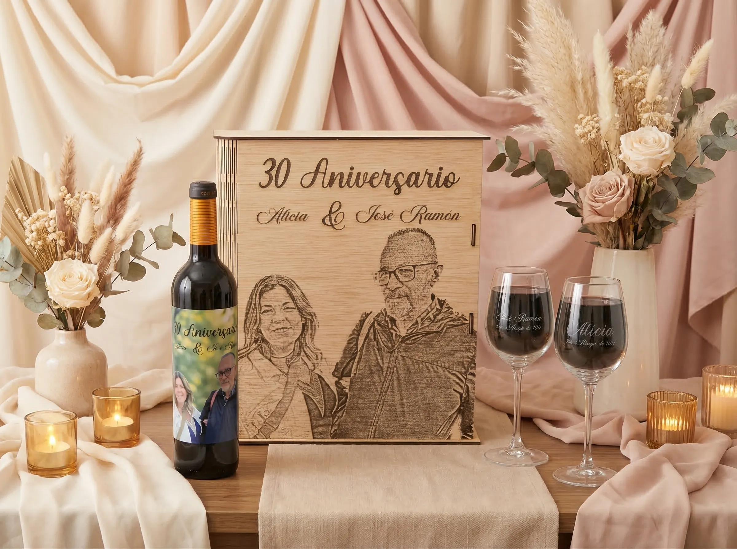 Imatge de Caja de madera con vino y copas